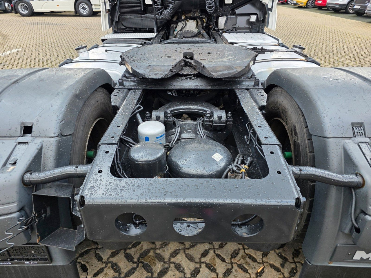 Tegljač MAN TGX 18.500 4x2 BLS / Retarder / 2 Tanks: slika Tegljač MAN TGX 18.500 4x2 BLS / Retarder / 2 Tanks Tegljač MAN TGX 18.500 4x2 BLS / Retarder / 2 Tanks: slika Tegljač MAN TGX 18.500 4x2 BLS / Retarder / 2 Tanks