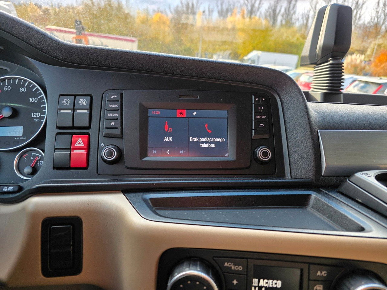 Tegljač MAN TGX 18.500 4x2 BLS / Retarder / 2 Tanks: slika Tegljač MAN TGX 18.500 4x2 BLS / Retarder / 2 Tanks Tegljač MAN TGX 18.500 4x2 BLS / Retarder / 2 Tanks: slika Tegljač MAN TGX 18.500 4x2 BLS / Retarder / 2 Tanks