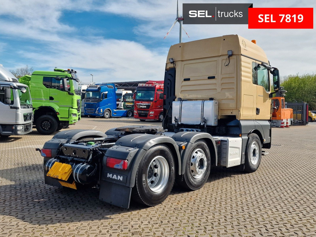 MAN TGX 26.500 6X2/4 BLS / Kipphydraulik / Lenkachse - Tegljač: slika MAN TGX 26.500 6X2/4 BLS / Kipphydraulik / Lenkachse - Tegljač MAN TGX 26.500 6X2/4 BLS / Kipphydraulik / Lenkachse - Tegljač: slika MAN TGX 26.500 6X2/4 BLS / Kipphydraulik / Lenkachse - Tegljač