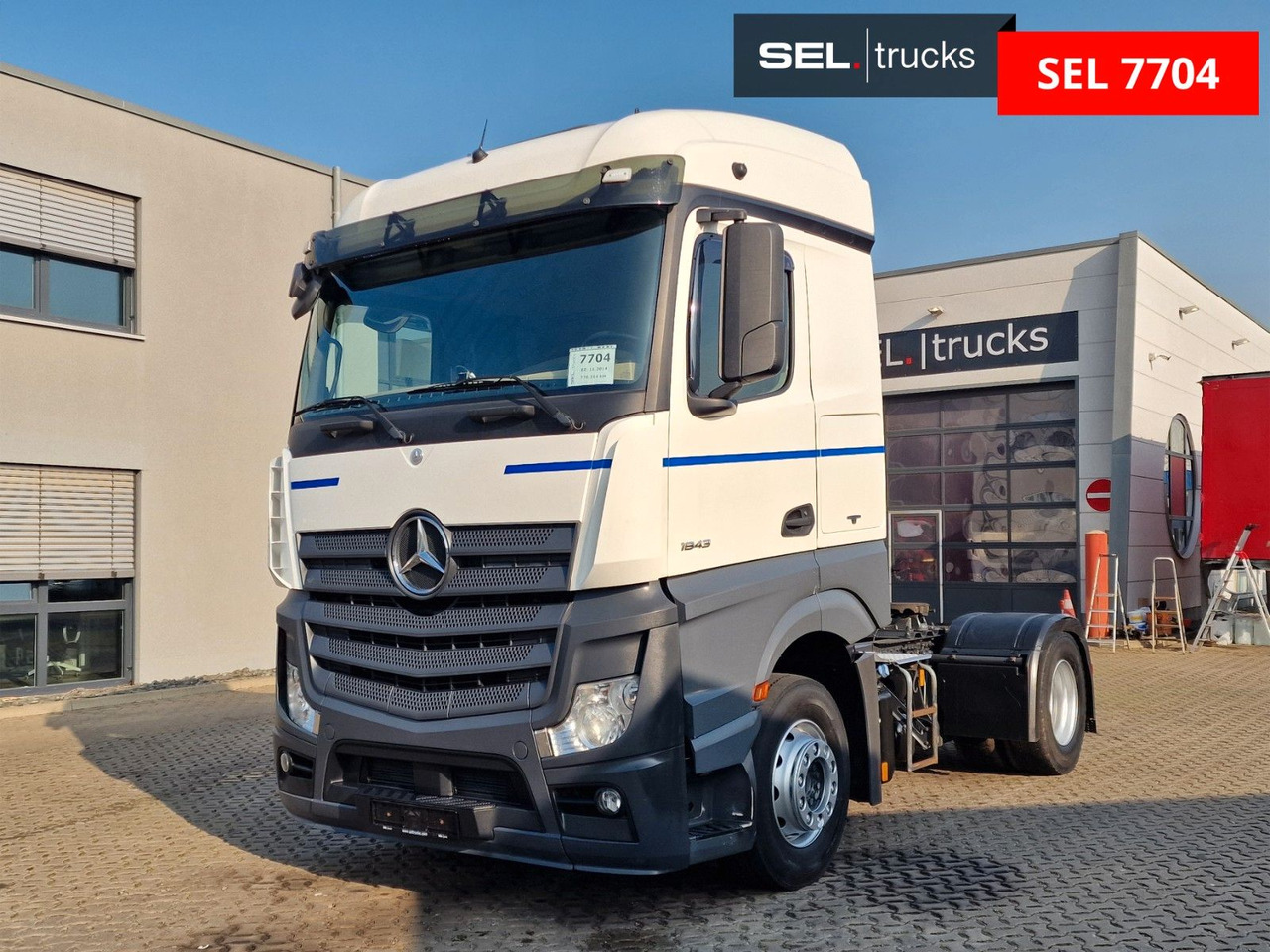 Mercedes-Benz Actros 1843 - Tegljač: slika Mercedes-Benz Actros 1843 - Tegljač Mercedes-Benz Actros 1843 - Tegljač: slika Mercedes-Benz Actros 1843 - Tegljač