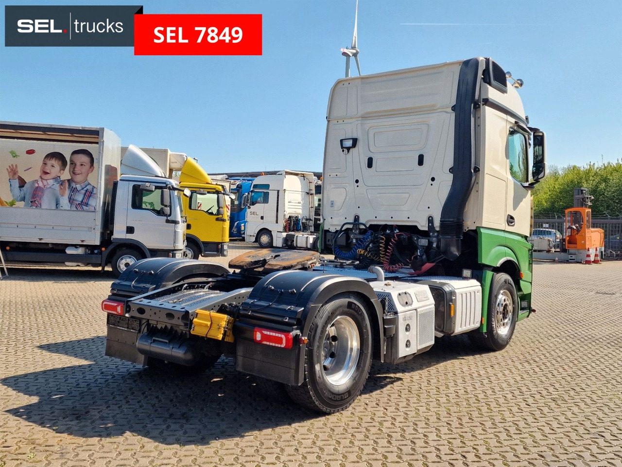 Mercedes-Benz Actros 1846 / Retarder / Kompressor / 6D - Tegljač: slika Mercedes-Benz Actros 1846 / Retarder / Kompressor / 6D - Tegljač Mercedes-Benz Actros 1846 / Retarder / Kompressor / 6D - Tegljač: slika Mercedes-Benz Actros 1846 / Retarder / Kompressor / 6D - Tegljač