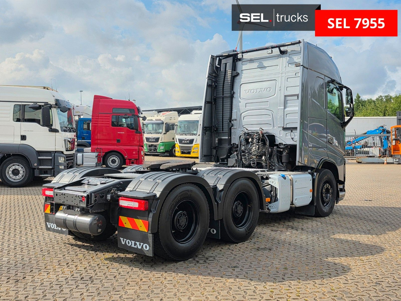 Volvo FH 540 / Retarder / Standklima / TV / 6D - Tegljač: slika Volvo FH 540 / Retarder / Standklima / TV / 6D - Tegljač Volvo FH 540 / Retarder / Standklima / TV / 6D - Tegljač: slika Volvo FH 540 / Retarder / Standklima / TV / 6D - Tegljač