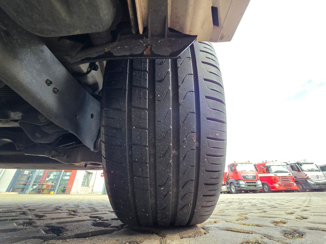 Karavan Volkswagen Passat Variant Highline BMT/Start-Stopp: slika Karavan Volkswagen Passat Variant Highline BMT/Start-Stopp