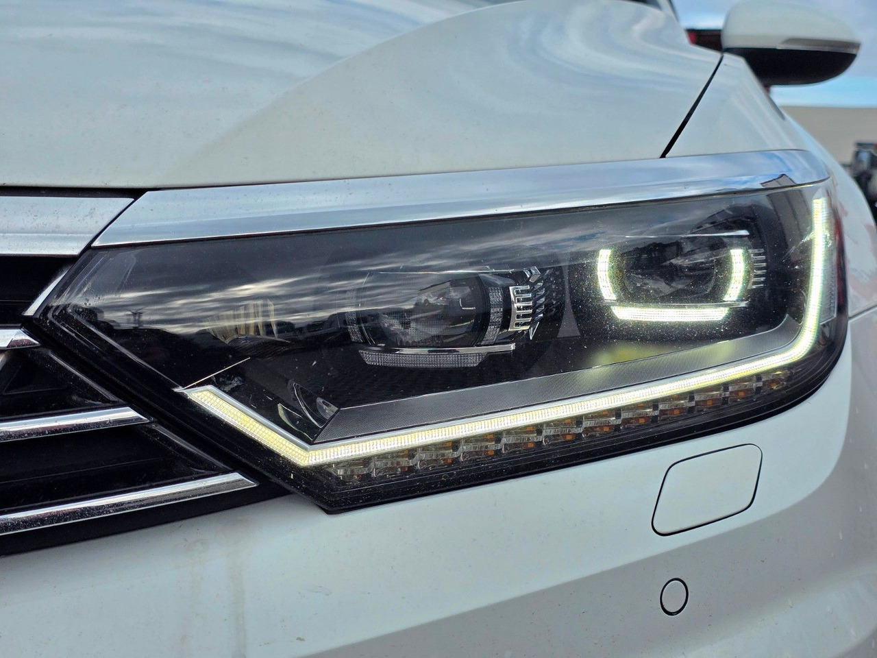 Karavan Volkswagen Passat Variant Highline BMT/Start-Stopp: slika Karavan Volkswagen Passat Variant Highline BMT/Start-Stopp