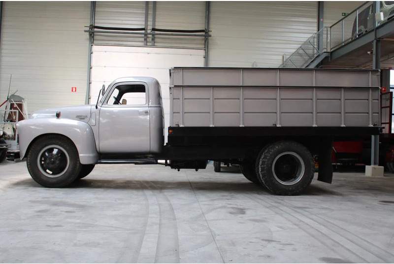 Chevrolet Loadmaster - Kiper: slika Chevrolet Loadmaster - Kiper Chevrolet Loadmaster - Kiper: slika Chevrolet Loadmaster - Kiper
