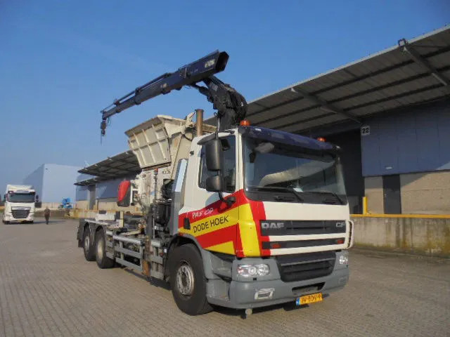 DAF CF 310 EEV 6X2 NL KENTEKEN - Kamion s kranom: slika DAF CF 310 EEV 6X2 NL KENTEKEN - Kamion s kranom DAF CF 310 EEV 6X2 NL KENTEKEN - Kamion s kranom: slika DAF CF 310 EEV 6X2 NL KENTEKEN - Kamion s kranom