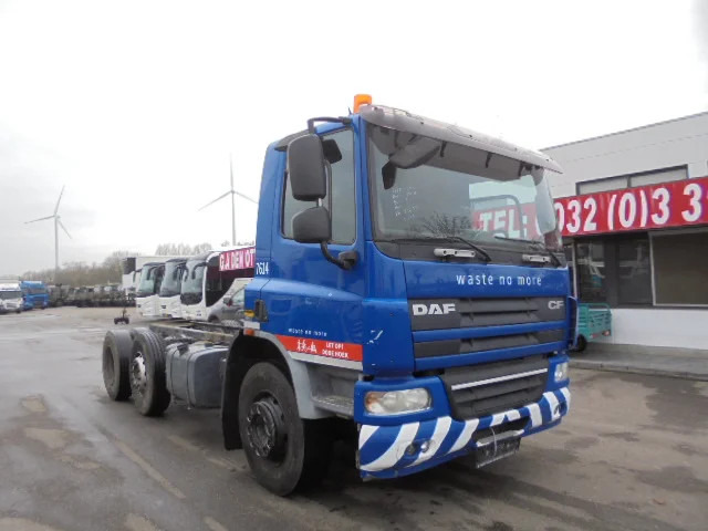 DAF CF 75.250 6X2 - Kamion-šasija: slika DAF CF 75.250 6X2 - Kamion-šasija DAF CF 75.250 6X2 - Kamion-šasija: slika DAF CF 75.250 6X2 - Kamion-šasija