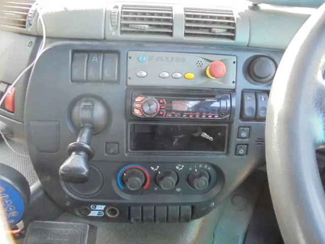 Kamion za odvoz smeća DAF FAN CF250 6X2 EEV: slika Kamion za odvoz smeća DAF FAN CF250 6X2 EEV