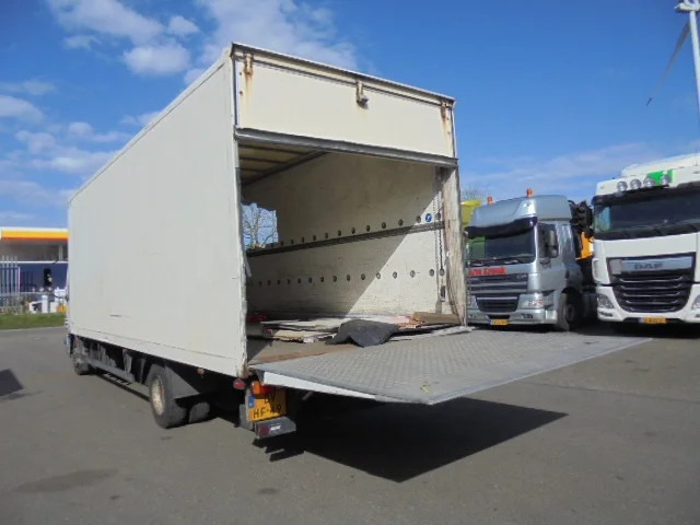 DAF LF 220 - Kamion sandučar: slika DAF LF 220 - Kamion sandučar DAF LF 220 - Kamion sandučar: slika DAF LF 220 - Kamion sandučar