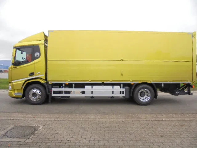 Novi Kamion sandučar DAF XD 370 FA DEMO MET FABRIEKS GARANTIE: slika Novi Kamion sandučar DAF XD 370 FA DEMO MET FABRIEKS GARANTIE