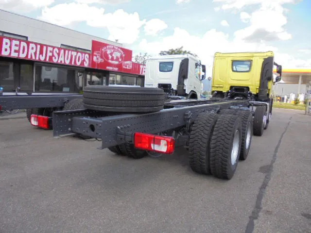 DAF XD 450 F 8X4 NIEUW MET FABRIEKS GARANTIE - Kamion-šasija: slika DAF XD 450 F 8X4 NIEUW MET FABRIEKS GARANTIE - Kamion-šasija DAF XD 450 F 8X4 NIEUW MET FABRIEKS GARANTIE - Kamion-šasija: slika DAF XD 450 F 8X4 NIEUW MET FABRIEKS GARANTIE - Kamion-šasija