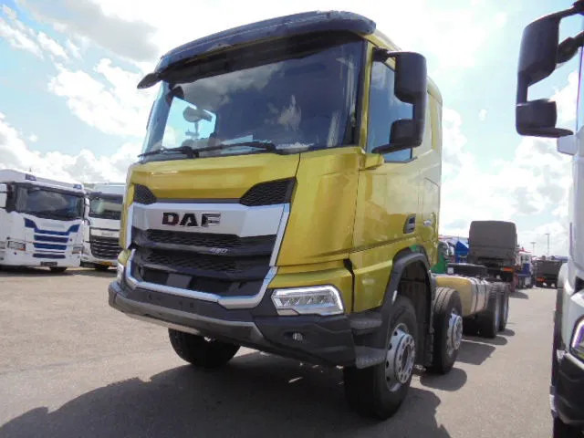 DAF XD 450 F 8X4 NIEUW MET FABRIEKS GARANTIE - Kamion-šasija: slika DAF XD 450 F 8X4 NIEUW MET FABRIEKS GARANTIE - Kamion-šasija DAF XD 450 F 8X4 NIEUW MET FABRIEKS GARANTIE - Kamion-šasija: slika DAF XD 450 F 8X4 NIEUW MET FABRIEKS GARANTIE - Kamion-šasija