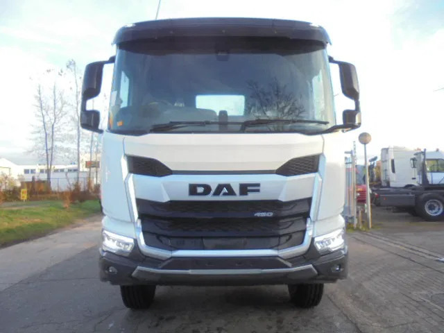 DAF XDC 450 8X4 DEMO UNUSED RHD - Kamion-šasija: slika DAF XDC 450 8X4 DEMO UNUSED RHD - Kamion-šasija DAF XDC 450 8X4 DEMO UNUSED RHD - Kamion-šasija: slika DAF XDC 450 8X4 DEMO UNUSED RHD - Kamion-šasija