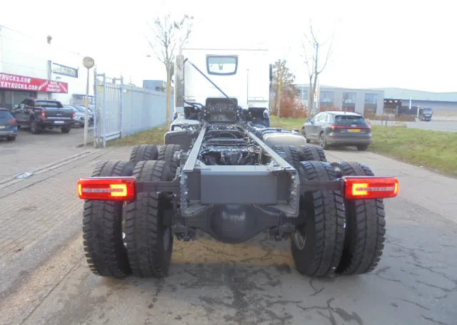 DAF XDC 450 8X4 DEMO UNUSED RHD - Kamion-šasija: slika DAF XDC 450 8X4 DEMO UNUSED RHD - Kamion-šasija DAF XDC 450 8X4 DEMO UNUSED RHD - Kamion-šasija: slika DAF XDC 450 8X4 DEMO UNUSED RHD - Kamion-šasija