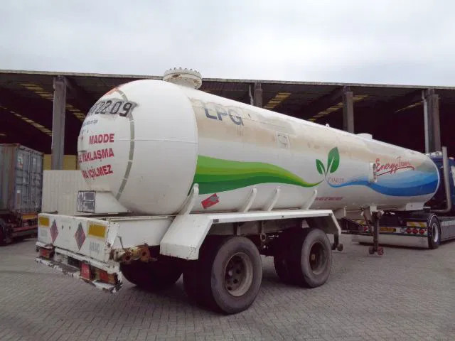 Diversen ISISAN 45M3 LPG-BUTANE - Poluprikolica cisterna: slika Diversen ISISAN 45M3 LPG-BUTANE - Poluprikolica cisterna Diversen ISISAN 45M3 LPG-BUTANE - Poluprikolica cisterna: slika Diversen ISISAN 45M3 LPG-BUTANE - Poluprikolica cisterna