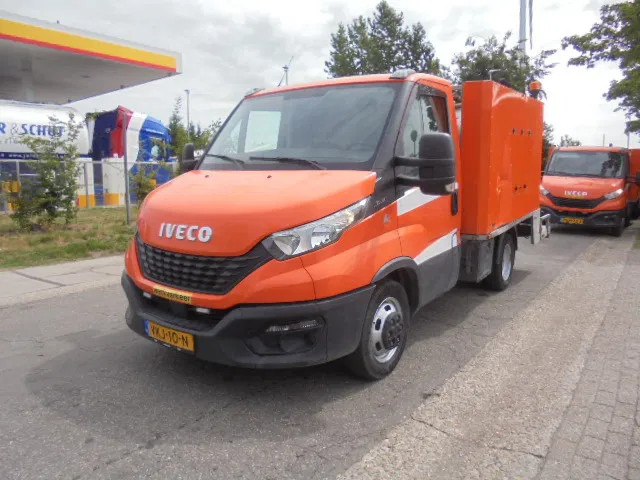 Iveco Daily 35C14 - Dostavno vozilo: slika Iveco Daily 35C14 - Dostavno vozilo Iveco Daily 35C14 - Dostavno vozilo: slika Iveco Daily 35C14 - Dostavno vozilo