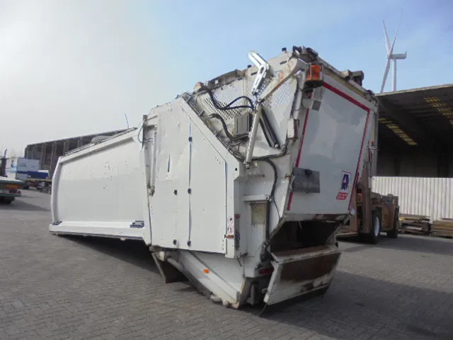 GEESINK GPM III KT 2 - Kamion za odvoz smeća: slika GEESINK GPM III KT 2 - Kamion za odvoz smeća GEESINK GPM III KT 2 - Kamion za odvoz smeća: slika GEESINK GPM III KT 2 - Kamion za odvoz smeća