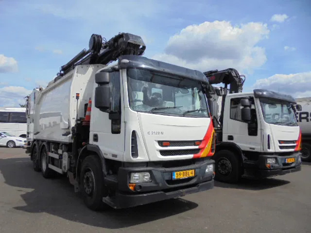 Ginaf C C-3128 N EEV NL TRUCK - Kamion za odvoz smeća: slika Ginaf C C-3128 N EEV NL TRUCK - Kamion za odvoz smeća Ginaf C C-3128 N EEV NL TRUCK - Kamion za odvoz smeća: slika Ginaf C C-3128 N EEV NL TRUCK - Kamion za odvoz smeća