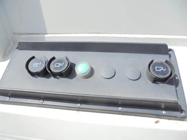 Kamion za odvoz smeća Ginaf C C-3128 N EEV NL TRUCK: slika Kamion za odvoz smeća Ginaf C C-3128 N EEV NL TRUCK Kamion za odvoz smeća Ginaf C C-3128 N EEV NL TRUCK: slika Kamion za odvoz smeća Ginaf C C-3128 N EEV NL TRUCK