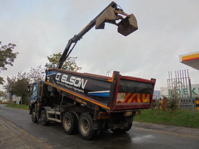 Kiper, Kamion s kranom Iveco AD340T36 8X4: slika Kiper, Kamion s kranom Iveco AD340T36 8X4