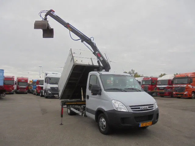 Iveco Daily 50 C18 NL TRUCK - Kiper, Kamion s kranom: slika Iveco Daily 50 C18 NL TRUCK - Kiper, Kamion s kranom Iveco Daily 50 C18 NL TRUCK - Kiper, Kamion s kranom: slika Iveco Daily 50 C18 NL TRUCK - Kiper, Kamion s kranom
