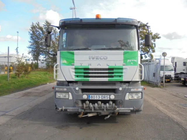 Iveco Stralis 270 - Kamion cisterna: slika Iveco Stralis 270 - Kamion cisterna Iveco Stralis 270 - Kamion cisterna: slika Iveco Stralis 270 - Kamion cisterna