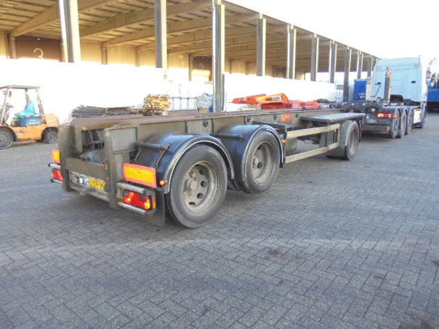 Ligthart 1018 BR NL KENTEKEN TOT APK 11-2025 - Transporter kontejnera/ Prikolica s izmjenjivim sanducima: slika Ligthart 1018 BR NL KENTEKEN TOT APK 11-2025 - Transporter kontejnera/ Prikolica s izmjenjivim sanducima Ligthart 1018 BR NL KENTEKEN TOT APK 11-2025 - Transporter kontejnera/ Prikolica s izmjenjivim sanducima: slika Ligthart 1018 BR NL KENTEKEN TOT APK 11-2025 - Transporter kontejnera/ Prikolica s izmjenjivim sanducima
