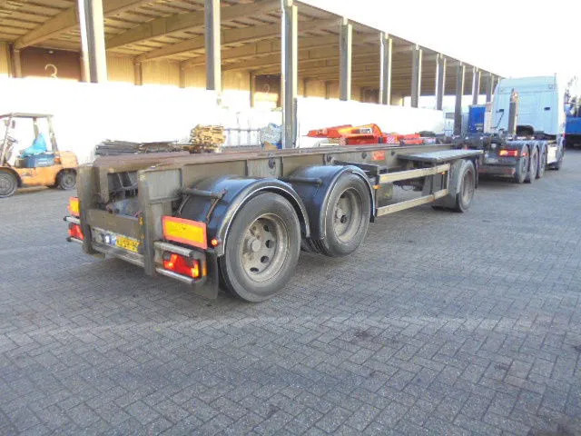 Ligthart 1018 BR NL KENTEKEN TOT APK 11-2025 - Transporter kontejnera/ Prikolica s izmjenjivim sanducima: slika Ligthart 1018 BR NL KENTEKEN TOT APK 11-2025 - Transporter kontejnera/ Prikolica s izmjenjivim sanducima Ligthart 1018 BR NL KENTEKEN TOT APK 11-2025 - Transporter kontejnera/ Prikolica s izmjenjivim sanducima: slika Ligthart 1018 BR NL KENTEKEN TOT APK 11-2025 - Transporter kontejnera/ Prikolica s izmjenjivim sanducima