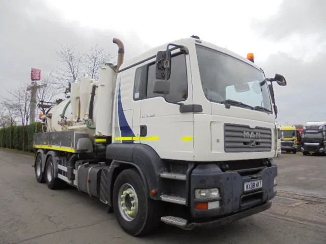 MAN TGA 26.400 6X4 Manual - Vakum kamion: slika MAN TGA 26.400 6X4 Manual - Vakum kamion MAN TGA 26.400 6X4 Manual - Vakum kamion: slika MAN TGA 26.400 6X4 Manual - Vakum kamion