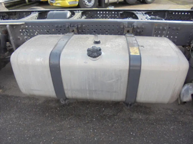 Mercedes-Benz Actros 2340 6X2 EUR 6 - Kamion-šasija: slika Mercedes-Benz Actros 2340 6X2 EUR 6 - Kamion-šasija Mercedes-Benz Actros 2340 6X2 EUR 6 - Kamion-šasija: slika Mercedes-Benz Actros 2340 6X2 EUR 6 - Kamion-šasija