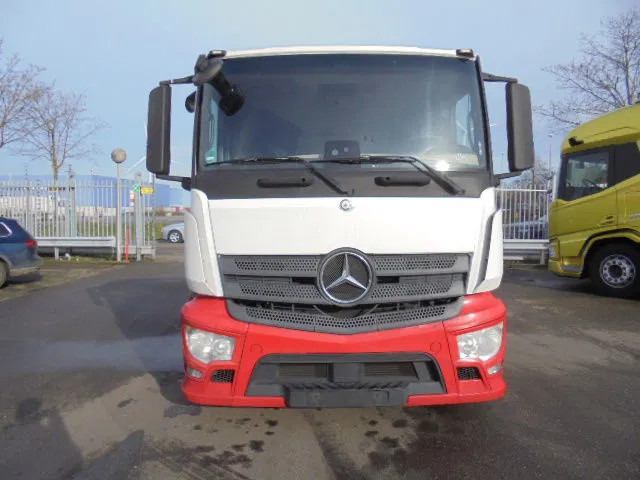 Mercedes-Benz Actros 2340 6X2 EUR 6 - Kamion-šasija: slika Mercedes-Benz Actros 2340 6X2 EUR 6 - Kamion-šasija Mercedes-Benz Actros 2340 6X2 EUR 6 - Kamion-šasija: slika Mercedes-Benz Actros 2340 6X2 EUR 6 - Kamion-šasija