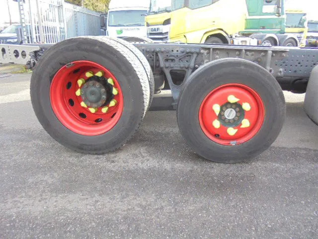 Mercedes-Benz Actros 2340 6X2 EUR 6 - Kamion-šasija: slika Mercedes-Benz Actros 2340 6X2 EUR 6 - Kamion-šasija Mercedes-Benz Actros 2340 6X2 EUR 6 - Kamion-šasija: slika Mercedes-Benz Actros 2340 6X2 EUR 6 - Kamion-šasija