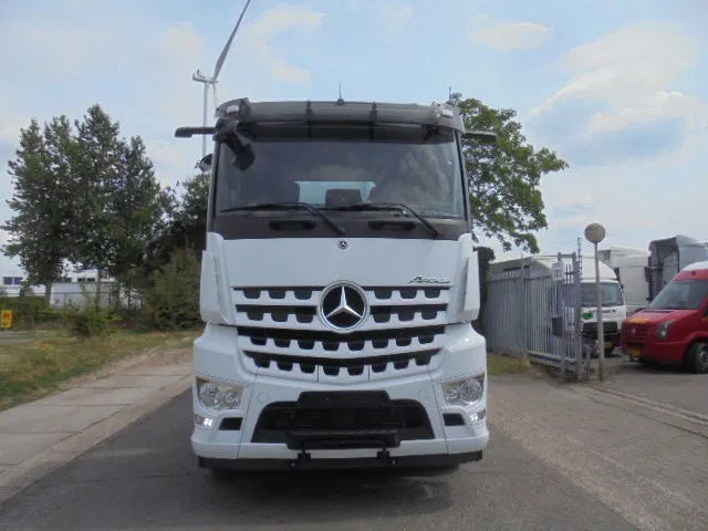 Mercedes-Benz Arocs 2545 + RETARDER 6X2 NEW /DEMO - Kamion s kranom: slika Mercedes-Benz Arocs 2545 + RETARDER 6X2 NEW /DEMO - Kamion s kranom Mercedes-Benz Arocs 2545 + RETARDER 6X2 NEW /DEMO - Kamion s kranom: slika Mercedes-Benz Arocs 2545 + RETARDER 6X2 NEW /DEMO - Kamion s kranom