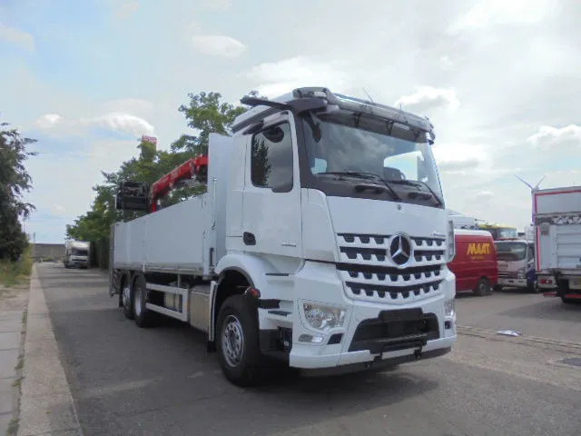 Mercedes-Benz Arocs 2545 + RETARDER 6X2 NEW /DEMO - Kamion s kranom: slika Mercedes-Benz Arocs 2545 + RETARDER 6X2 NEW /DEMO - Kamion s kranom Mercedes-Benz Arocs 2545 + RETARDER 6X2 NEW /DEMO - Kamion s kranom: slika Mercedes-Benz Arocs 2545 + RETARDER 6X2 NEW /DEMO - Kamion s kranom