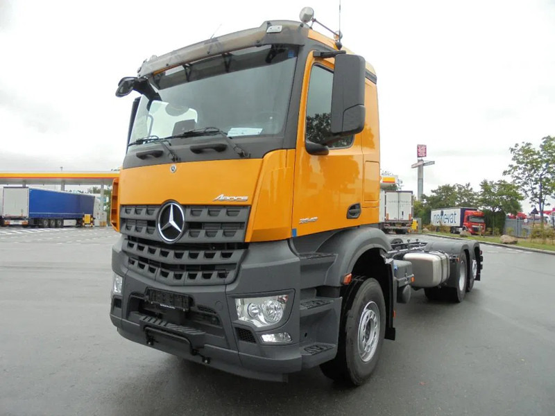 Mercedes-Benz Arocs AROCS 2848 6X2 MET FABRIEKS GARANTIE - Kamion-šasija: slika Mercedes-Benz Arocs AROCS 2848 6X2 MET FABRIEKS GARANTIE - Kamion-šasija Mercedes-Benz Arocs AROCS 2848 6X2 MET FABRIEKS GARANTIE - Kamion-šasija: slika Mercedes-Benz Arocs AROCS 2848 6X2 MET FABRIEKS GARANTIE - Kamion-šasija