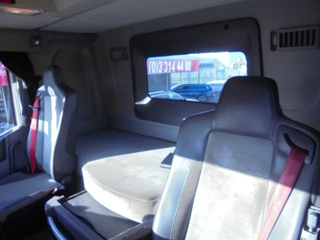 Kamion s kukastom dizalicom Renault T 430 6X2 NL TRUCK TUV 03-26: slika Kamion s kukastom dizalicom Renault T 430 6X2 NL TRUCK TUV 03-26