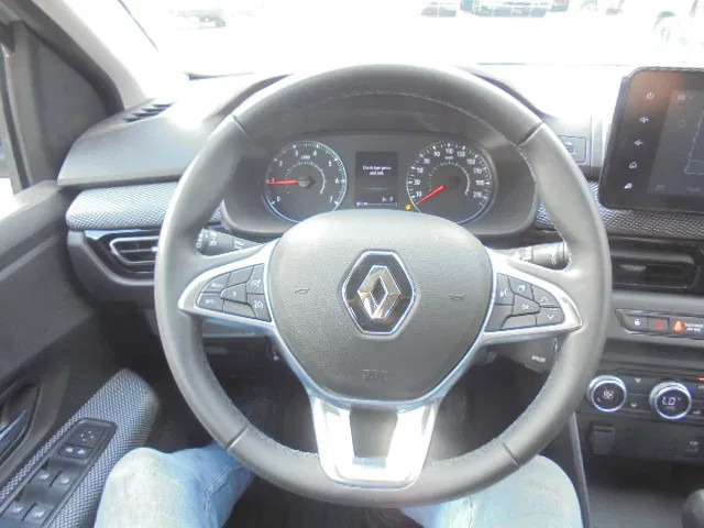 Novi Limuzina Renault Taliant 1.0 TURBO NEW TAX FREE: slika Novi Limuzina Renault Taliant 1.0 TURBO NEW TAX FREE