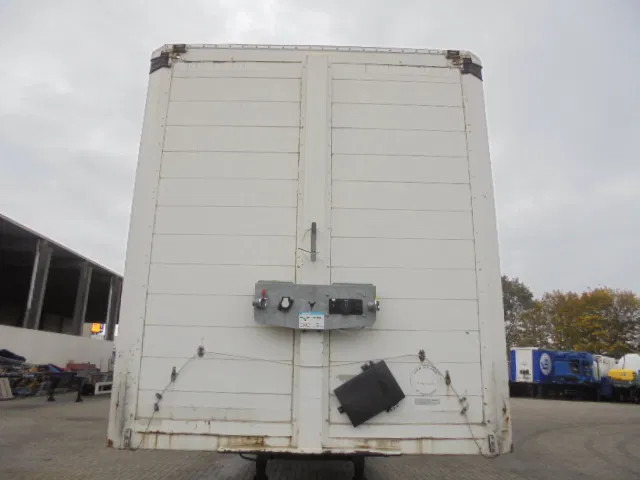 Renders ROC 12-27N X-STEERING - Poluprikolica s ceradom: slika Renders ROC 12-27N X-STEERING - Poluprikolica s ceradom Renders ROC 12-27N X-STEERING - Poluprikolica s ceradom: slika Renders ROC 12-27N X-STEERING - Poluprikolica s ceradom