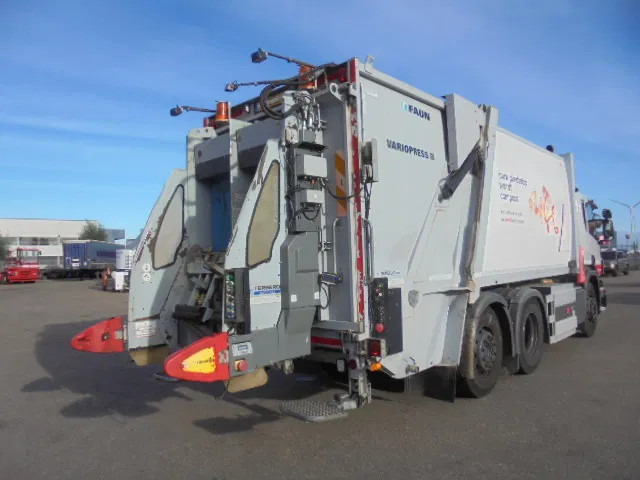 Scania P310 6x2 RETARDER NL TRUCK - Kamion za odvoz smeća: slika Scania P310 6x2 RETARDER NL TRUCK - Kamion za odvoz smeća Scania P310 6x2 RETARDER NL TRUCK - Kamion za odvoz smeća: slika Scania P310 6x2 RETARDER NL TRUCK - Kamion za odvoz smeća