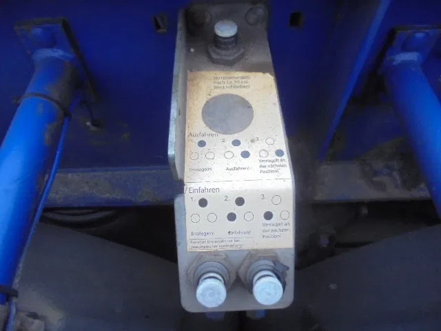 Transporter kontejnera/ Poluprikolica s izmjenjivim sanducima Schmitz Cargobull GOTHA SCF 24 GLX NL TRAILER: slika Transporter kontejnera/ Poluprikolica s izmjenjivim sanducima Schmitz Cargobull GOTHA SCF 24 GLX NL TRAILER Transporter kontejnera/ Poluprikolica s izmjenjivim sanducima Schmitz Cargobull GOTHA SCF 24 GLX NL TRAILER: slika Transporter kontejnera/ Poluprikolica s izmjenjivim sanducima Schmitz Cargobull GOTHA SCF 24 GLX NL TRAILER