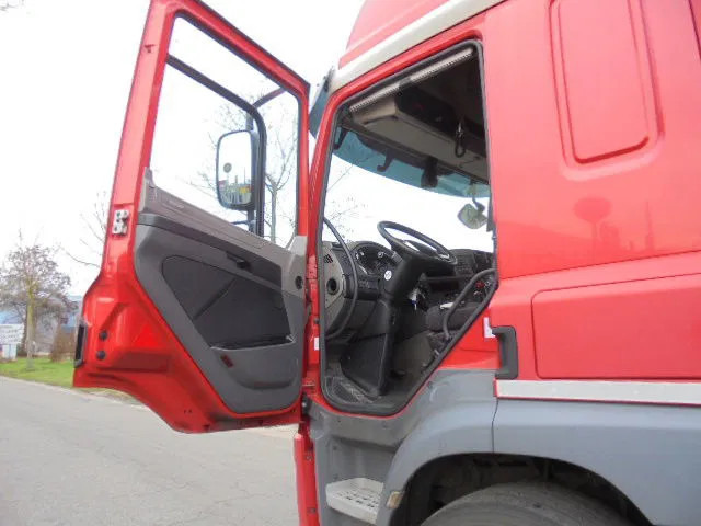DAF CF 410 52 UNITS IN STOCK - Tegljač: slika DAF CF 410 52 UNITS IN STOCK - Tegljač DAF CF 410 52 UNITS IN STOCK - Tegljač: slika DAF CF 410 52 UNITS IN STOCK - Tegljač