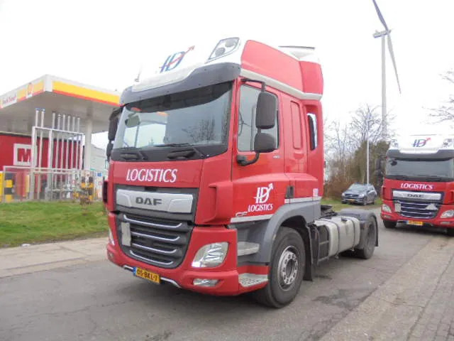 DAF CF 410 SSC - Tegljač: slika DAF CF 410 SSC - Tegljač DAF CF 410 SSC - Tegljač: slika DAF CF 410 SSC - Tegljač