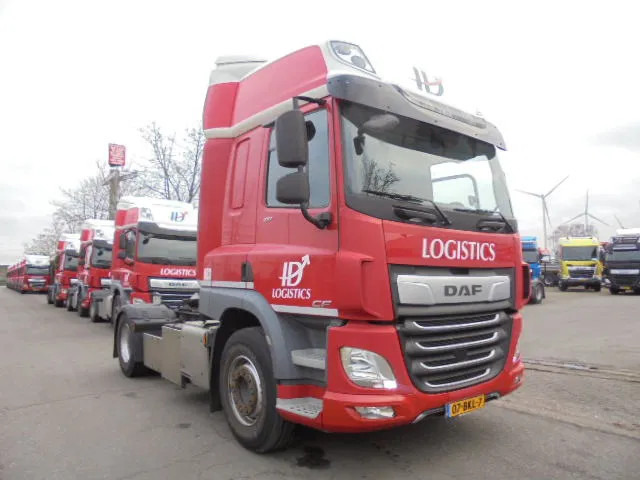 DAF CF 410 SSC - Tegljač: slika DAF CF 410 SSC - Tegljač DAF CF 410 SSC - Tegljač: slika DAF CF 410 SSC - Tegljač