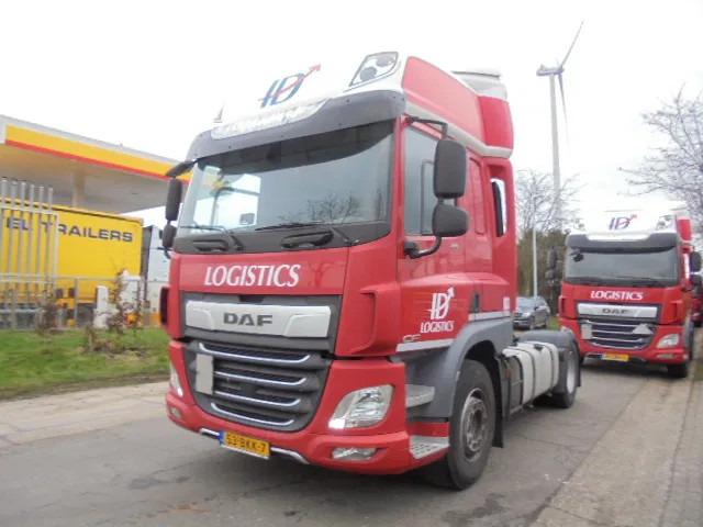DAF CF 410 SSC - Tegljač: slika DAF CF 410 SSC - Tegljač DAF CF 410 SSC - Tegljač: slika DAF CF 410 SSC - Tegljač