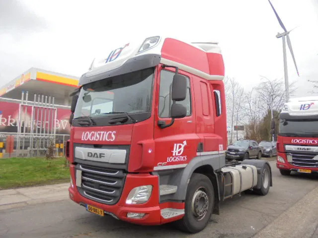 DAF CF 410 SSC - Tegljač: slika DAF CF 410 SSC - Tegljač DAF CF 410 SSC - Tegljač: slika DAF CF 410 SSC - Tegljač