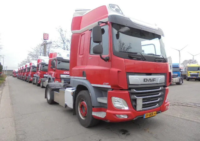 DAF CF 410 SSC - Tegljač: slika DAF CF 410 SSC - Tegljač DAF CF 410 SSC - Tegljač: slika DAF CF 410 SSC - Tegljač