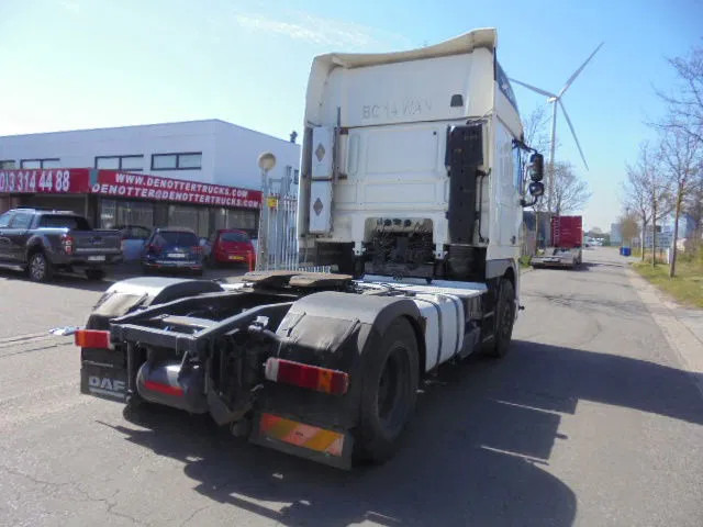 DAF XF 105.460 SUPERSPACE - Tegljač: slika DAF XF 105.460 SUPERSPACE - Tegljač DAF XF 105.460 SUPERSPACE - Tegljač: slika DAF XF 105.460 SUPERSPACE - Tegljač