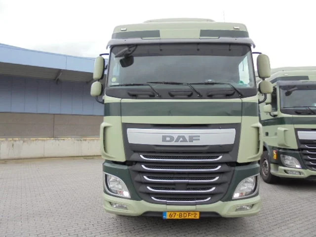 DAF XF 410 - Tegljač: slika DAF XF 410 - Tegljač DAF XF 410 - Tegljač: slika DAF XF 410 - Tegljač