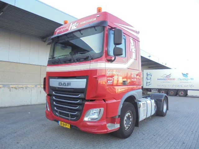 DAF XF 440 6X2 NL TRUCK - Tegljač: slika DAF XF 440 6X2 NL TRUCK - Tegljač DAF XF 440 6X2 NL TRUCK - Tegljač: slika DAF XF 440 6X2 NL TRUCK - Tegljač