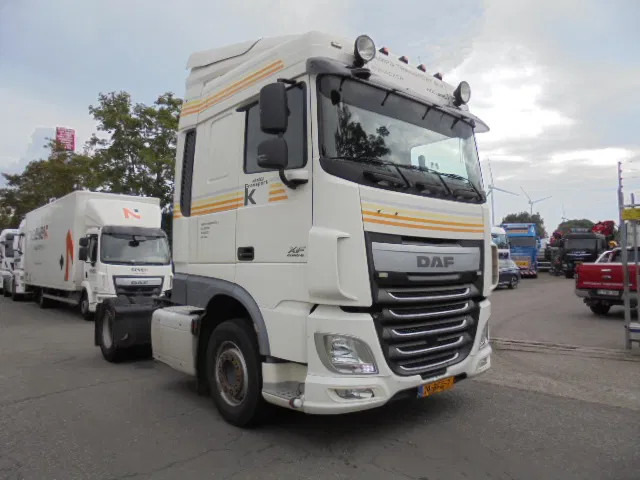 DAF XF 440 EUR6 - Tegljač: slika DAF XF 440 EUR6 - Tegljač DAF XF 440 EUR6 - Tegljač: slika DAF XF 440 EUR6 - Tegljač
